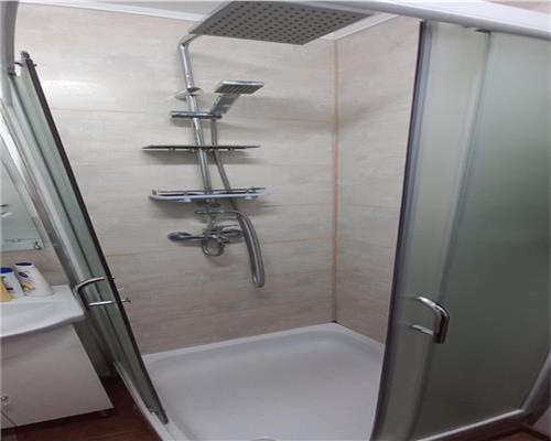 APARTAMENT 3 CAMERE, TITAN, SECTOR 3