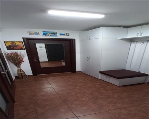 APARTAMENT 3 CAMERE, TITAN, SECTOR 3