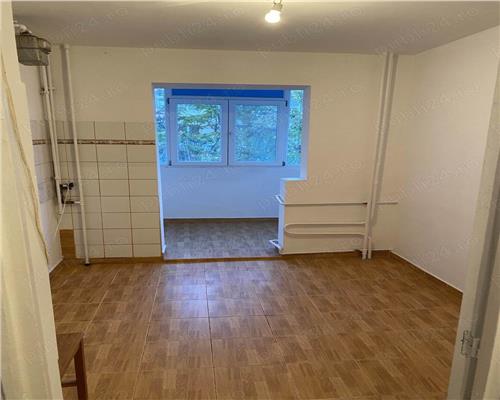 APARTAMENT 3 CAMERE, LACUL TEI