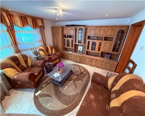 Apartament 3 camere, etaj 1, Rendez Vous Cafe