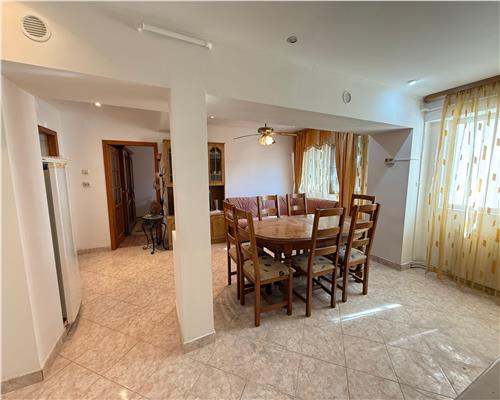 Apartament 3 camere, etaj 1, Rendez Vous Cafe