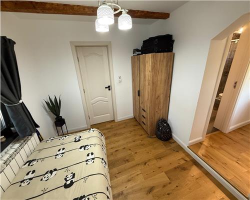 Casa renovata integral, 107 mp utili, teren 2400 mp – Paulesti, Vrancea