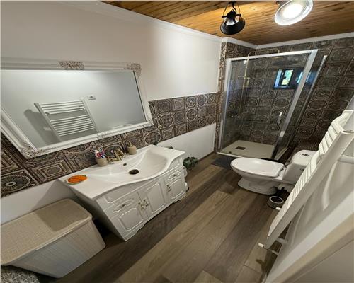 Casa renovata integral, 107 mp utili, teren 2400 mp – Paulesti, Vrancea
