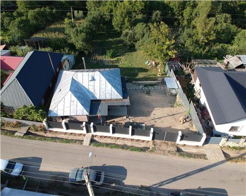 Casa renovata integral, 107 mp utili, teren 2400 mp – Paulesti, Vrancea