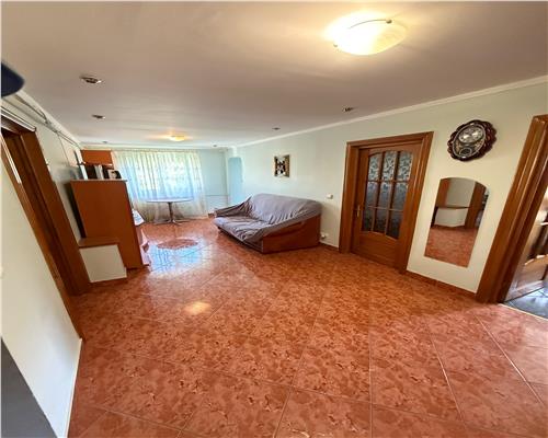 APARTAMENT 2 CAMERE STR.CARPATI