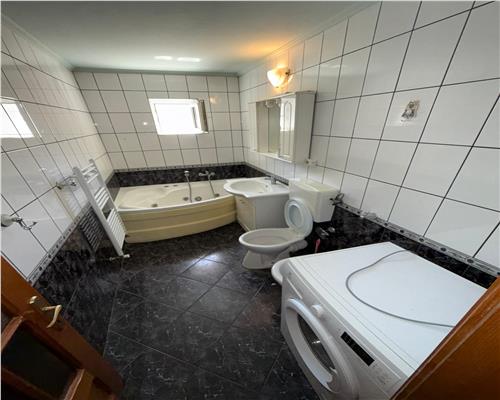 APARTAMENT 2 CAMERE STR.CARPATI