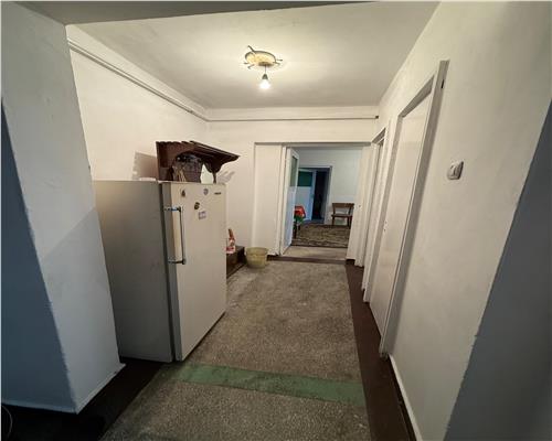 APARTAMENT 2 CAMERE, BARSEI GARA