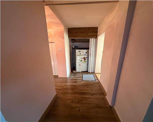 APARTAMENT 3 CAMERE, ETAJ 1, REPUBLICI