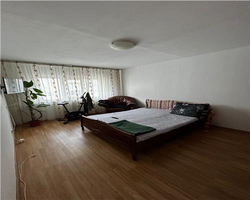 APARTAMENT 2 CAMERE STRADA STEFAN CEL MARE