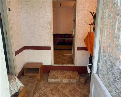 Casuta, Piata Moldovei