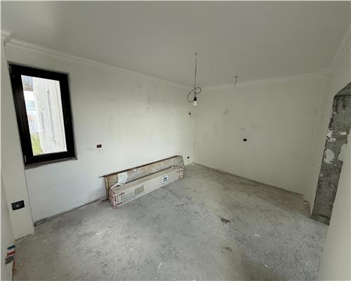 CASA P+E LA STADIU DE FINISAJE,  STR. CUZA VODA,  ZONA PETRESTI