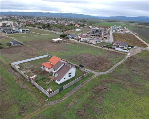 CASA P+E LA STADIU DE FINISAJE,  STR. CUZA VODA,  ZONA PETRESTI