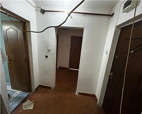 APARTAMENT 4 CAMERE CASA VRANCEANA