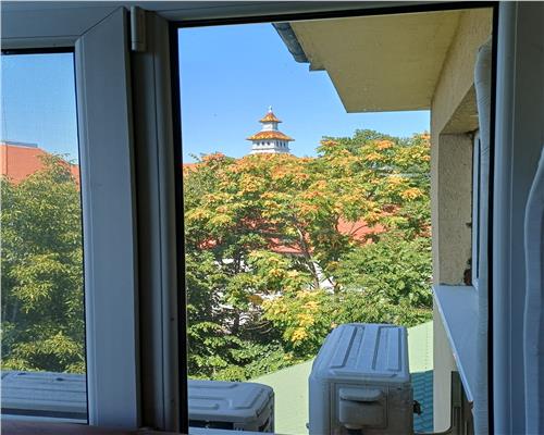 APARTAMENT 4 CAMERE CASA VRANCEANA