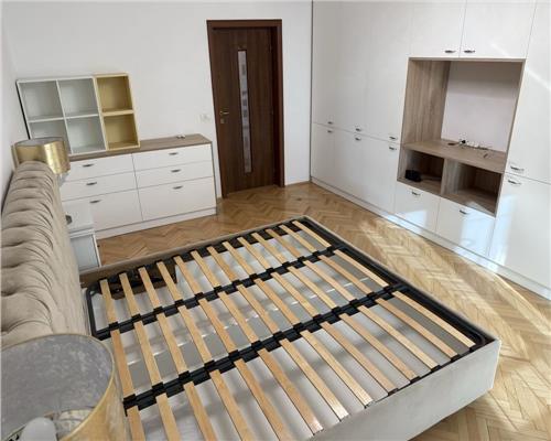 Decebal Rond  3camere