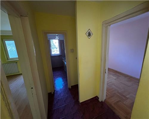 APARTAMENT 4 CAMERE SUD
