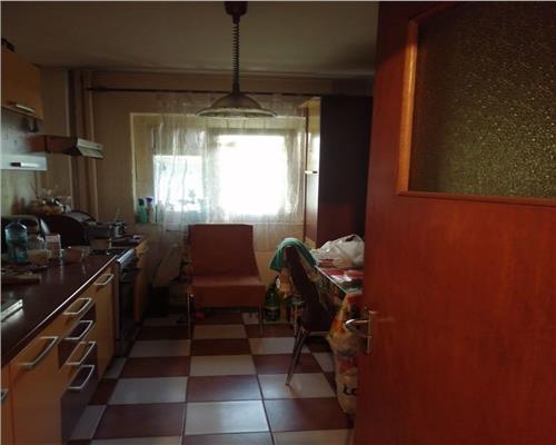 Dristor vanzare apartament 2camere