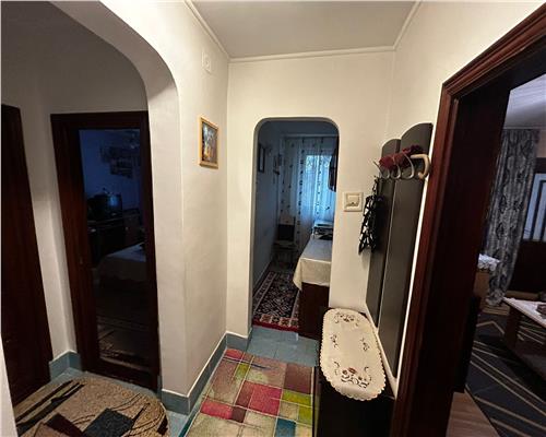 APARTAMENT 3 CAMERE SUD