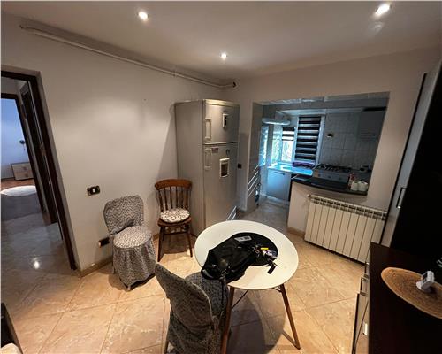 APARTAMENT 3 CAMERE ZONA GARA