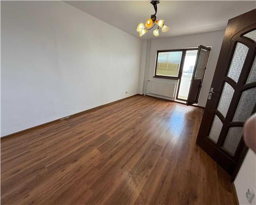 Dristor vanzare apartament 2camere