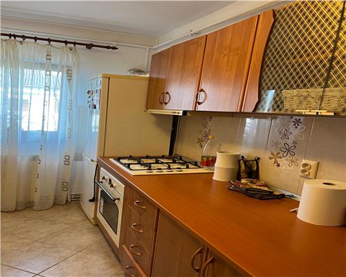APARTAMENT 3 CAMERE, ZONA GARII