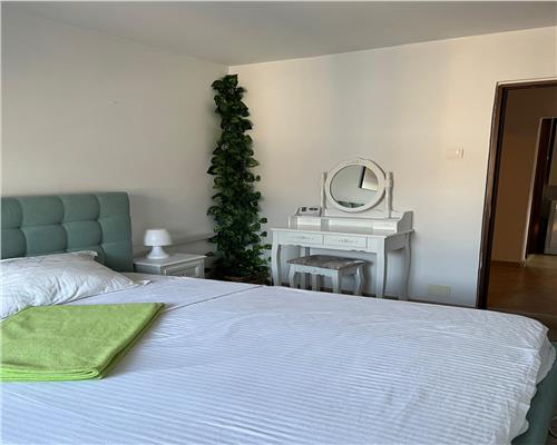 APARTAMENT 3 CAMERE, ZONA GARII