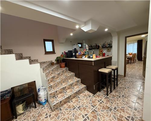 CASA P+1E CAMPINEANCA