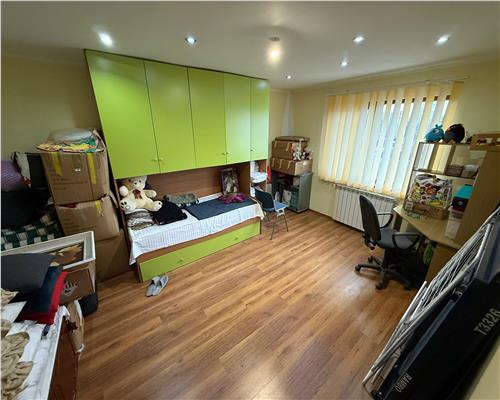 CASA P+1E CAMPINEANCA