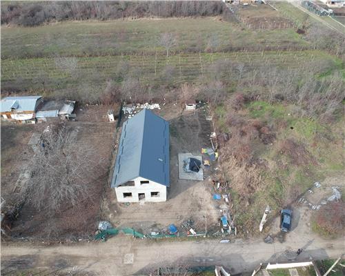 CASA LA GRI , UNIREA