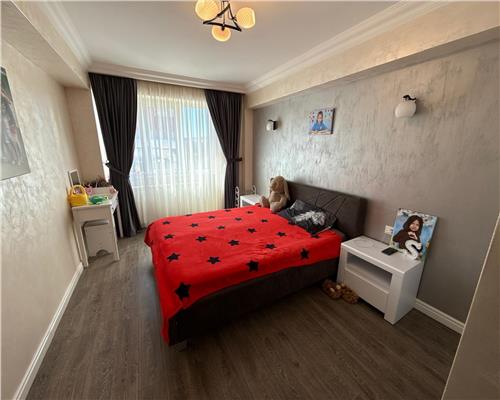 APARTAMENT 4 CAMERE ZONA PRIMARIE