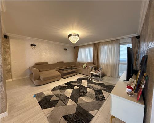 APARTAMENT 4 CAMERE ZONA PRIMARIE