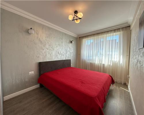 APARTAMENT 4 CAMERE ZONA PRIMARIE