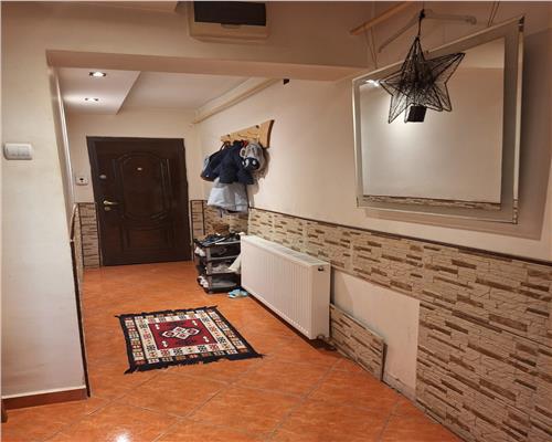 APARTAMENT 3 CAMERE, MEGA IMAGE, SUD