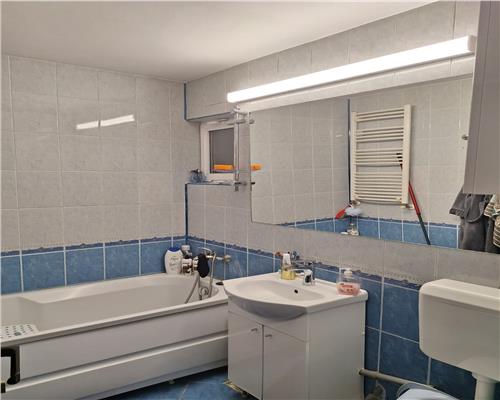 APARTAMENT 3 CAMERE, MEGA IMAGE, SUD