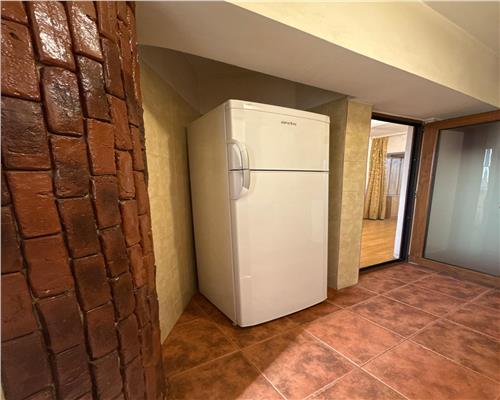 Garsoniera de vanzare