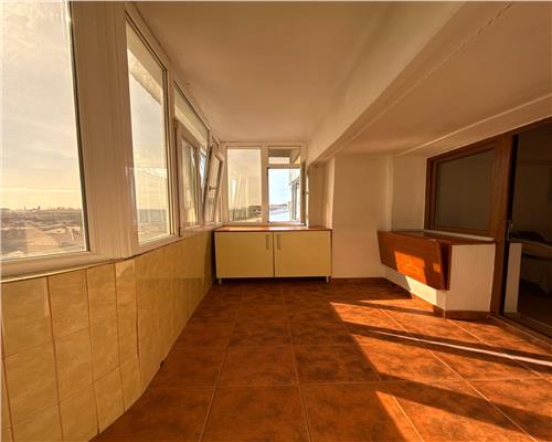 Garsoniera de vanzare