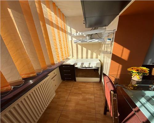 APARTAMENT 3 CAMERE, ETAJ 1, ZONA FINANTE