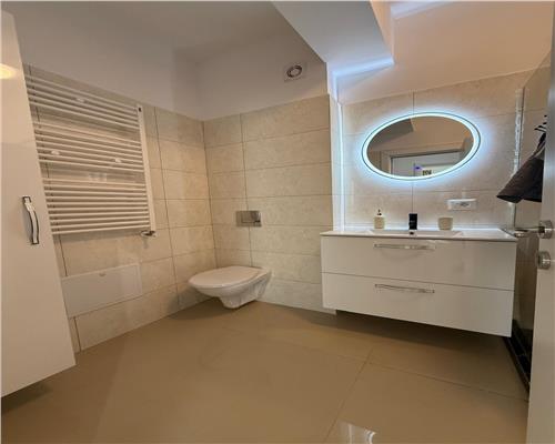 APARTAMENT 2 CAMERE, ETAJ 1, LOC DE PARCARE INCLUS