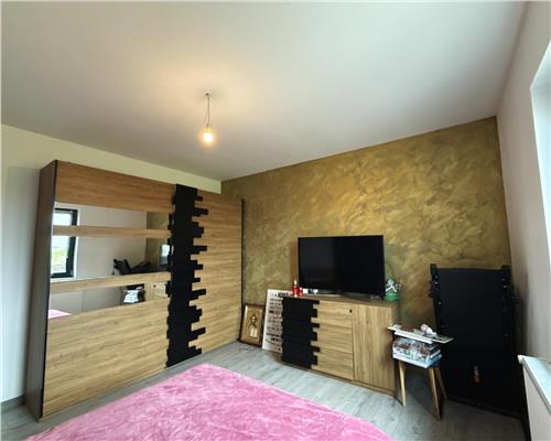 CASA 3 CAMERE  MANDRESTI