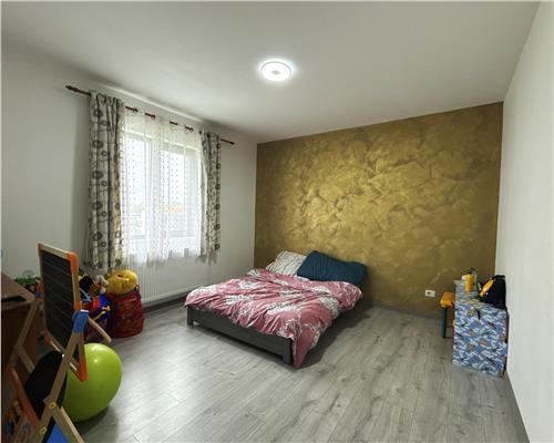 CASA 3 CAMERE  MANDRESTI