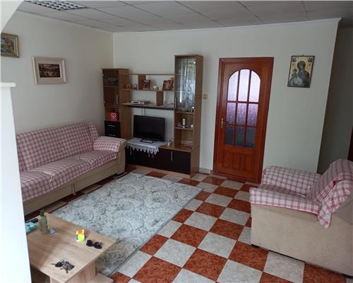 Duplex Jorasti, Vanatori