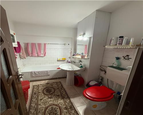 APARTAMENT 3 CAMERE BULEVARDUL UNIRII