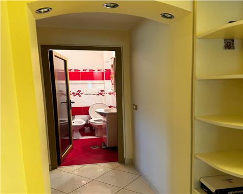 APARTAMENT DE VANZARE 4 CAMERE SUD 85MP